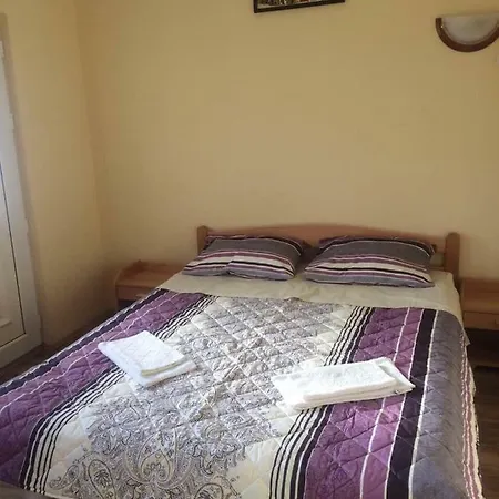 Hotel de apartamente Sobe Srebrno Jezero 4*