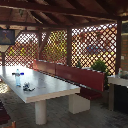 Hotel de apartamente Sobe Srebrno Jezero Veliko Gradište