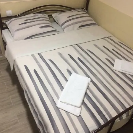 Sobe Srebrno Jezero Hotel de apartamente