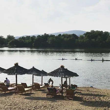 Hotel de apartamente Sobe Srebrno Jezero 4*