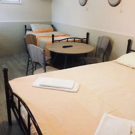 Hotel de apartamente Sobe Srebrno Jezero 4*