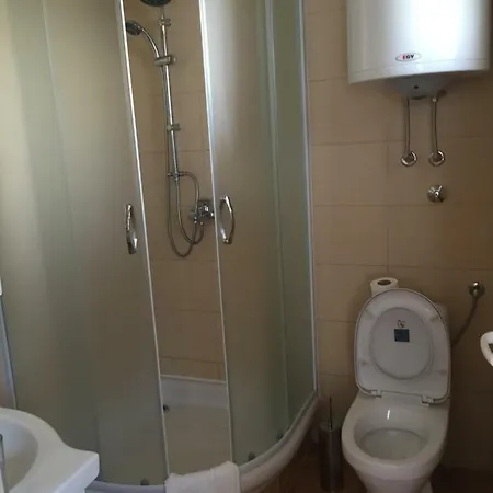 Hotel de apartamente Sobe Srebrno Jezero 4*