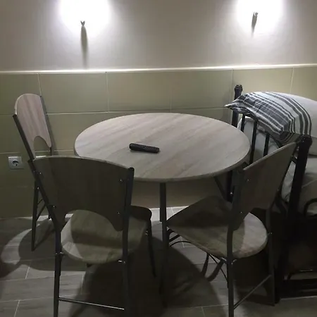 Sobe Srebrno Jezero 4*