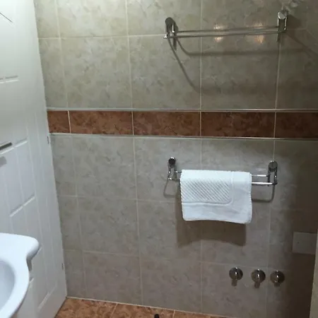 Hotel de apartamente Sobe Srebrno Jezero 4*